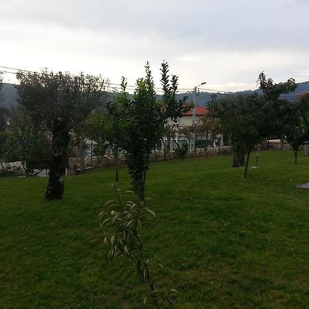 Gasthaus Quinta Da Cardal Vila Verde  Exterior foto